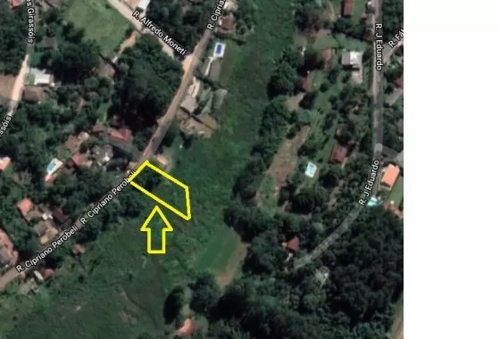 [VENDO Terreno com 2.050m2 de área total e 35 metros de frente no bairro Maracanã, em Jarinu, SP.]